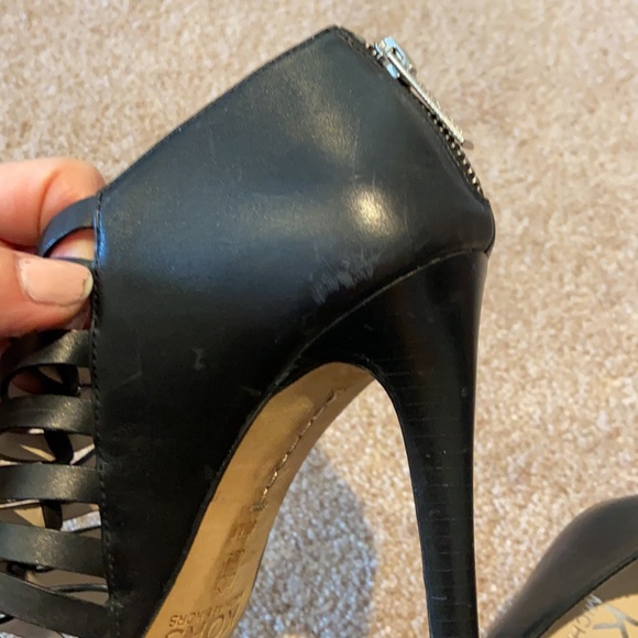 Shoes - Picture 3 of 3